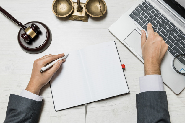 La technologie juridique au service des avocats modernes