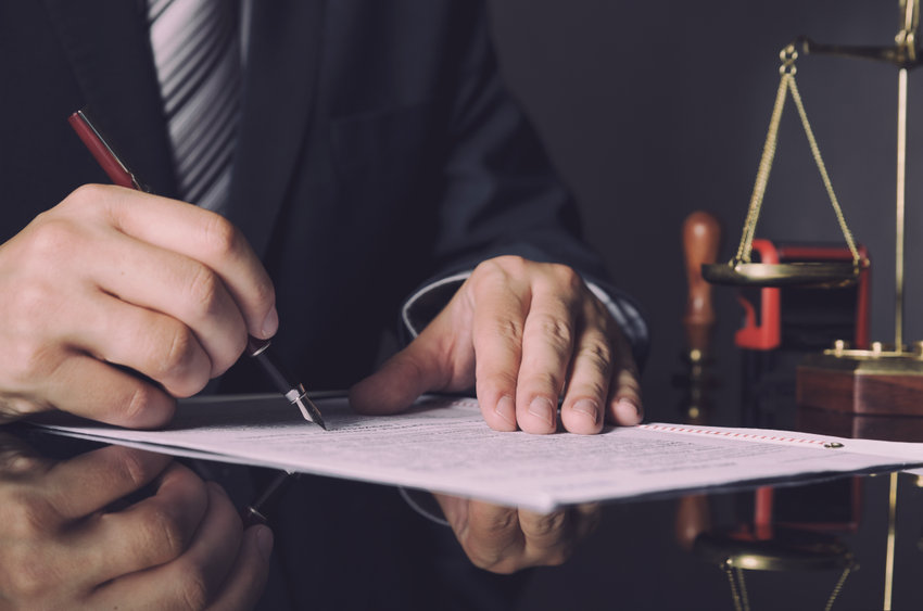 Quel est l'intérêt de solliciter un avocat en cas de contentieux commerciaux à Lille ?