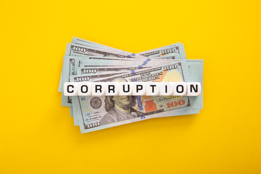 La loi Brugnot et les mesures de lutte contre la corruption dans le secteur de la culture