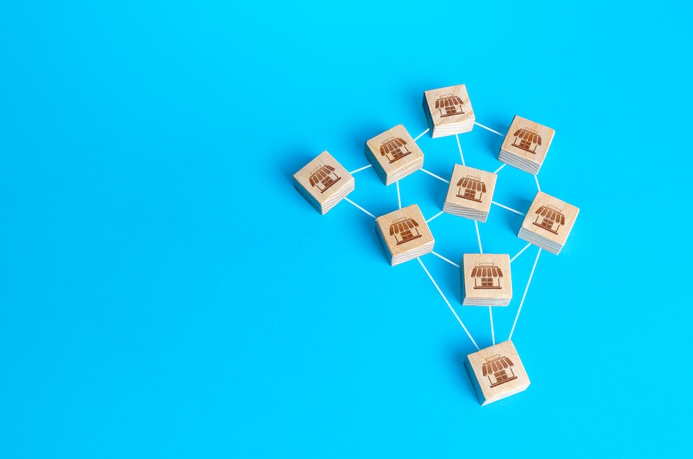 Impact de la réglementation sur la création de franchise en droit des paiements électroniques