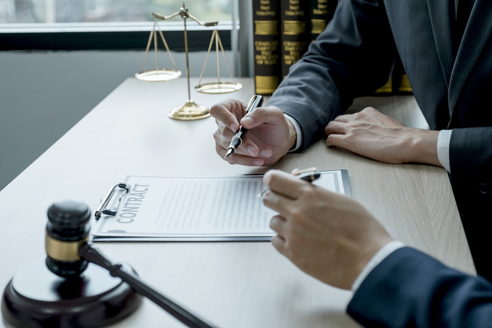 Les aspects juridiques incontournables de la reprise d'entreprise